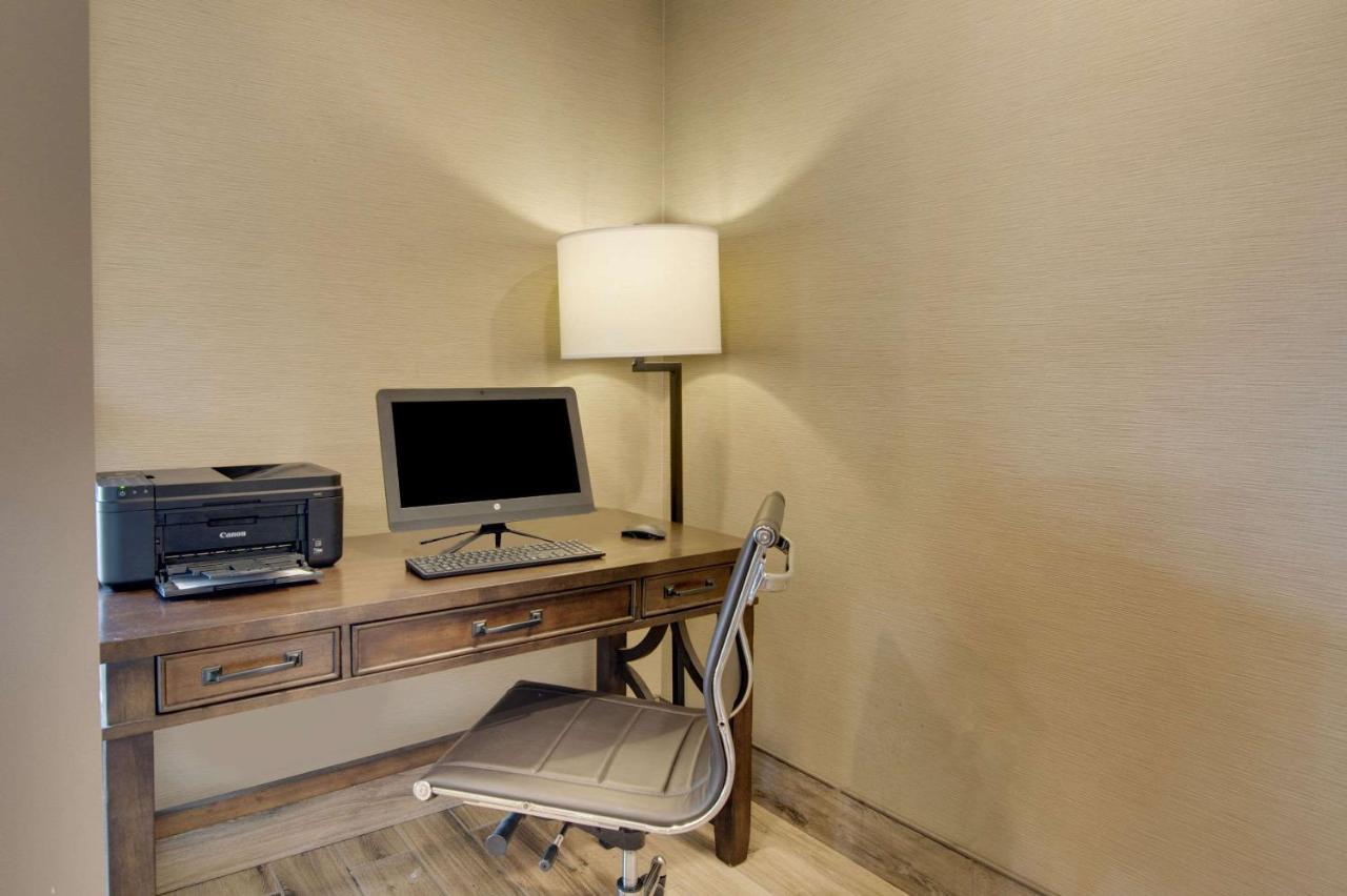 Comfort Inn Airport Roanoke Ngoại thất bức ảnh