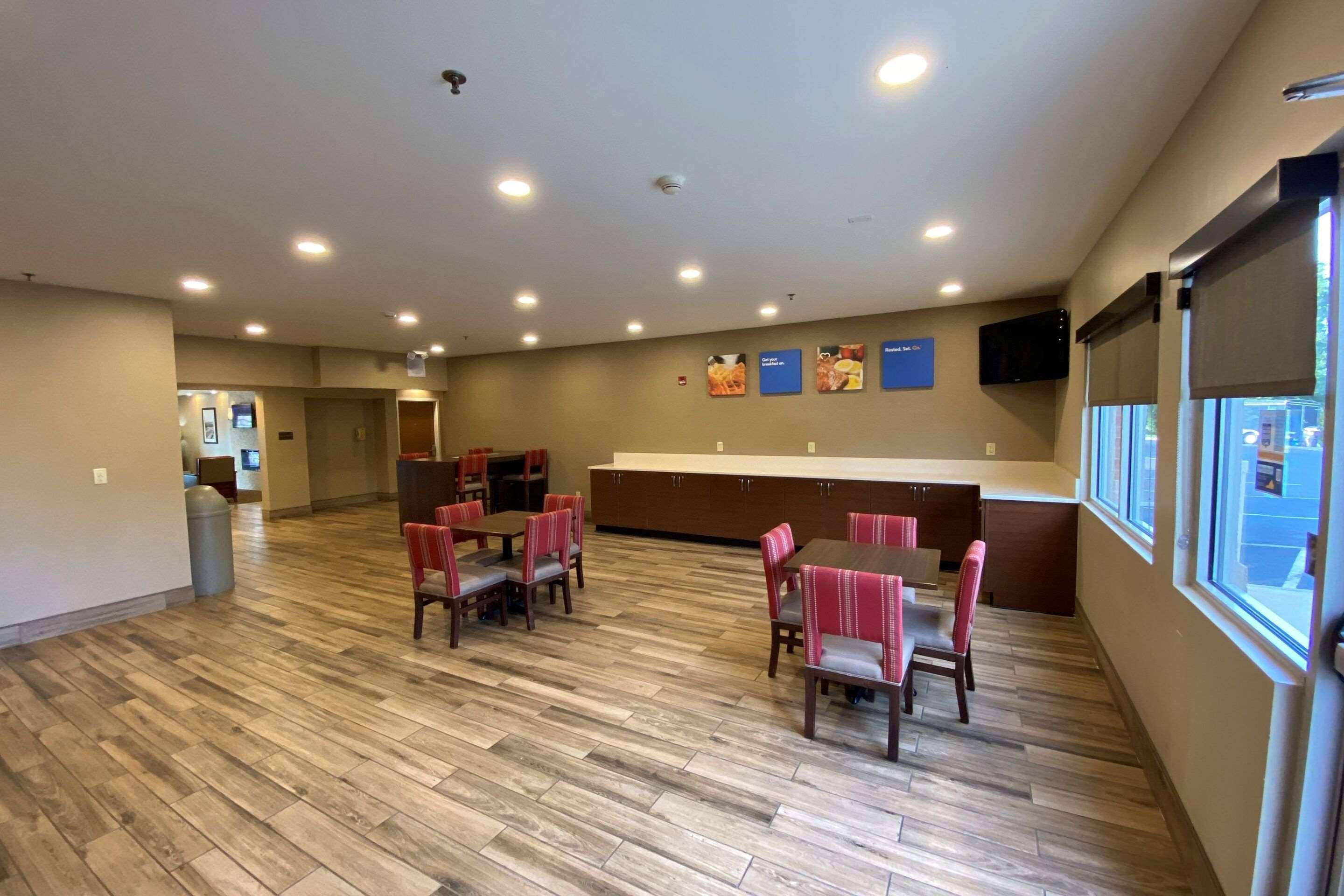 Comfort Inn Airport Roanoke Ngoại thất bức ảnh